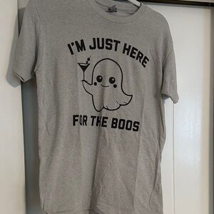 “Just Here For The Boos” Gray Ghost Graphic Tee